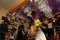 Viernes 3 de mayo del 2019. Tuxtla Gutiérrez. La danza del Torito es realizada en procesión por los miembros de la comunidad zoque durante las festividades del día de la Santa Cruz.