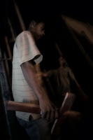 Martes 22 de febrero. Migrantes en su transito al norte del país realizan esta noche una protesta simbólica en las vías y vagones del tren, en el consulado de El Salvador en Arriaga para protestar por las políticas migratorias que se discutirán en el Sena
