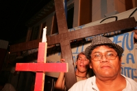 Martes 22 de febrero. Migrantes en su transito al norte del país realizan esta noche una protesta simbólica en las vías y vagones del tren, en el consulado de El Salvador en Arriaga para protestar por las políticas migratorias que se discutirán en el Sena