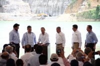 Jueves 29 de septiembre. Apertura de túnel en Ostuacan.