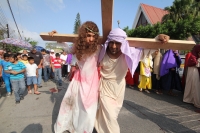 Viernes 18 de abril del 2014. Tuxtla Gutiérrez. Las diferentes parroquias de la arquidiócesis de Tuxtla realizan diferentes representaciones de la Pasión de Cristo en las calles de la capital del estado de Chiapas.