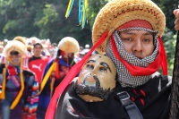 Domingo 14 de octubre del 2018. Tuxtla Gutiérrez. Bajadas de las Virgenes de Copoya; Festejo de la Virgen del Rosario.  Danzantes, músicos y miembros de la comunidad Zoque de la depresión central de Chiapas acompañan el recorrido tradicional que reali