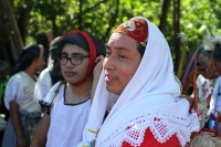 Domingo 14 de octubre del 2018. Tuxtla Gutiérrez. Bajadas de las Virgenes de Copoya; Festejo de la Virgen del Rosario.  Danzantes, músicos y miembros de la comunidad Zoque de la depresión central de Chiapas acompañan el recorrido tradicional que reali