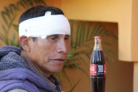 Martes 20 de noviembre del 2012. Teopisca, Chiapas. Indígenas desplazados por el conflicto de la comunidad Tzajalá continúan refugiándose en la cabecera municipal de esta comunidad de los altos de Chiapas después de que dos grupos antagónicos se enfrentar