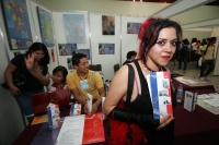 Estudiantes del sistema medio superior del estado de Chiapas, se reúnen esta mañana en la ciudad de Tuxtla Gutiérrez para conocer las ofertas de estudio superior ofrecidas durante la Expo-Universidad.