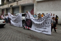 Miércoles 9 de agosto del 2017. Tuxtla Gutiérrez. Trabajadores de la Unicach protestan este medio dÃa enfrente del Congreso local y en la Secretaria del Trabajo en Chiapas. Miércoles 9 de agosto del 2017. Tuxtla Gutiérrez. Trabajadores de la Unicach protestan este medio dÃa enfrente del Congreso local y en la Secretaria del Trabajo en Chiapas.