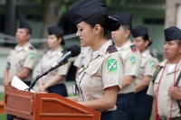 Lunes 12 de junio del 2017. Tuxtla Gutiérrez. Elementos del Ejército Mexicano reciben esta mañana el uniforme administrativo a las tropas castrenses en general en las instalaciones de la VII Región Militar en la capital del estado de Chiapas.