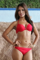 Domingo 10 de julio. (Parte uno. 33 fotos) Las finalistas de Nuestra Belleza Chiapas 2011 lucen los trajes de baño durante la pasarela donde se eligiera a la Señorita Fotogenia previa a la final que se realizara en los próximos días en la ciudad de Tuxtla