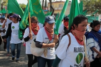 Miércoles 3 de enero del 2018. Tuxtla Gutiérrez. Militantes de la UNTA llegan desde la Zona altos de Chiapas para plantarse en la Avenida Central exigiendo que sea liberado de la cárcel Reynaldo Gómez Gómez. Miércoles 3 de enero del 2018. Tuxtla Gutiérrez. Militantes de la UNTA llegan desde la Zona altos de Chiapas para plantarse en la Avenida Central exigiendo que sea liberado de la cárcel Reynaldo Gómez Gómez.