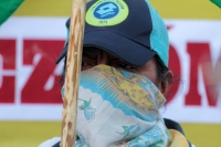 Miércoles 3 de enero del 2018. Tuxtla Gutiérrez. Militantes de la UNTA llegan desde la Zona altos de Chiapas para plantarse en la Avenida Central exigiendo que sea liberado de la cárcel Reynaldo Gómez Gómez.