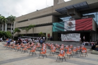 Jueves 26 de septiembre del 2019. Tuxtla Gutiérrez. La plaza central de la ciudad se va llenando de retratos de los jóvenes desaparecidos de Ayotzinapa
