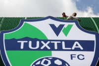 Viernes 4 de agosto del 2017. Tuxtla Gutiérrez. El equipo Valle Verde de fut bol del municipio de Jiquipilas se transforma en Tuxtla FC el cual competirá en la segunda división profesional de México teniendo por casa la anterior casa del desaparecido equi Viernes 4 de agosto del 2017. Tuxtla Gutiérrez. El equipo Valle Verde de fut bol del municipio de Jiquipilas se transforma en Tuxtla FC el cual competirá en la segunda división profesional de México teniendo por casa la anterior casa del desaparecido equi