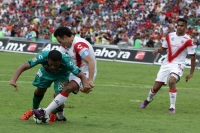 Domingo 14 de agosto del 2016. Tuxtla Gutiérrez. Aspectos del partido entre Jaguares de Chiapas y el Veracruz.