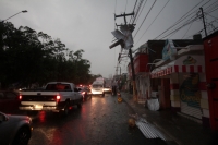 Viernes 23 de junio del 2017. Tuxtla Gutiérrez. Afectaciones en las vialidades y casas encharcadas por la tromba que afectó la zona norte oriente de la capital del estado de Chiapas. Las brigadas de Protección Civil continúan prestando ayuda a los afectad Viernes 23 de junio del 2017. Tuxtla Gutiérrez. Afectaciones en las vialidades y casas encharcadas por la tromba que afectó la zona norte oriente de la capital del estado de Chiapas. Las brigadas de Protección Civil continúan prestando ayuda a los afectad