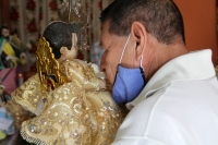 20210101. Tuxtla G. Levantada de Niños Zoque. Las familias de esta comunidad culminan el ciclo ritualista del 2020 cumpliendo con sus usos y costumbres que les da identidad siguiendo los protocolos de salud durante el tiempo del Covid