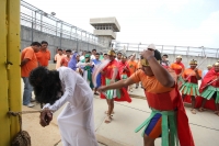 Viernes 18 de abril del 2014. Cintalapa de Figueroa. Los internos del Centro de Readaptación Social El Amate realizan la representación del viacrucis según la tradición católica dentro de los patios centrales de este penal ubicado en la depresión central 