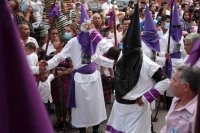 20210402. Venustiano Carranza. La procesión  del Viacrucis en las calles de La Antigua San Bartolomé de los Llanos