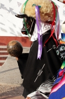 Enero del 2015. Suchiapa. La Viejada de San Sebastián. Los danzantes tradicionales de esta comunidad de la depresión central del estado de Chiapa, bailan en las calles haciendo sátira de personajes públicos, vestidos como mujeres Enero del 2015. Suchiapa. La Viejada de San Sebastián. Los danzantes tradicionales de esta comunidad de la depresión central del estado de Chiapa, bailan en las calles haciendo sátira de personajes públicos, vestidos como mujeres