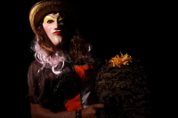 Lunes 30 de diciembre del 2013. San Fernando. Los Viejitos es la danza tradicional de origen istmeño que realizan los jóvenes de la comunidad ribereña del Grijalva El Carmelo donde con gritos y danzas los personajes recorren las casas de los pobladores an Lunes 30 de diciembre del 2013. San Fernando. Los Viejitos es la danza tradicional de origen istmeño que realizan los jóvenes de la comunidad ribereña del Grijalva El Carmelo donde con gritos y danzas los personajes recorren las casas de los pobladores an