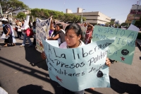 Jueves 25 de noviembre. Mujeres de diferentes organizaciones y regiones de Chiapas, marchan esta mañana desde la ciudad de San Cristóbal hacia la ciudad de Tuxtla Gutiérrez donde se manifiestan en las diferentes avenidas de esta ciudad, así como en las in