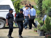 Viernes 4 de febrero.  Elementos Policiacos cierran el cruce de las avenidas Rosa del Poniente y Calzada del Articulo 123 donde varios MP realizan un operativo en un vivero sin que al momento se diera a conocer una versión oficial del suceso salvo de la v
