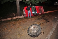 En las primeras horas del 24 de diciembre al filo de las 01:00hrs en la carretera que conduce Tuxtla Gutiérrez a Chiapa de Corzo frente al distribuidor vial, una camioneta Ford Ranger con placas de circulación DA-17-952 era conducida por Miguel Hernández 