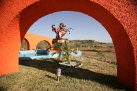 Aspecto de las esculturas monumentales del boulevard de la entrada principal a la ciudad Venustiano Carranza.