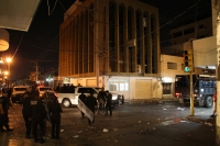 Jueves 1 de diciembre del 2016. Tuxtla Gutiérrez.La policía chiapaneca desaloja y detiene a los militantes de la organización que mantenían retenidos a varias decenas de personas en el edificio del Fofoes