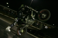 Domingo 24 de octubre. Especial de motos. Los motociclistas extremos presentan el espectáculo X-Pilots y de Free Style Moto Show la noche de este sábado en el autodromo Chiapas.