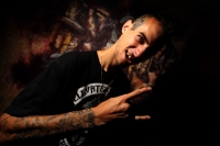 Sábado 3 de mayo del 2014. Tuxtla Gutiérrez. Mark El Loco  Phillips canadiense de los X-Pilots Team durante la conferencia previa al Word Freestyle Motocross que se realizara el domingo 4 de mayo en la capital del estado de Chiapas.