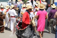 Lunes 31 de agosto del 2015. San Fernando. El encuentro cultural indígena llena de colorida alegría las calles de este pueblo cede del 18 aniversario de la estación de radio XECOPA La Voz de los Vientos