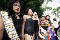 Especial / Marcha contra la Homofobia / Esta tarde se manifiestan en las calles de Tuxtla Gutiérrez grupos de homosexuales y travestis quienes celebran el Día Internacional contra la Homofobia convocado por el CIFAM y ONGs del estado de Chiapas.
