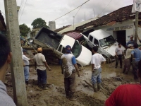 Foto cortesía Estesur/Pepé López  Arevalo. Autoridades de Protección Civil dan a conocer que más de 300 familias se encuentran afectadas en San Cristóbal de las Casas, Los daños en Yajalón y Chilón aun no han sido cuantificados y se reportan viviendas des