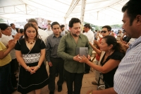 Jueves 30 de diciembre.  Las cenizas del Marimbista Zeferino Nandayapa reciben el homenaje de su pueblo Chiapa de Corzo donde recorre las calles y son saludadas desde la plaza de armas por parte de las autoridades tradicionales y personajes distinguidos d
