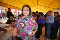 Continúan en calma la participación de los pueblos indígenas de la zona altos del estado, en la comunidad Nachig del municipio de Zinacantan se observa una fuerte participación de las mujeres mientras que elementos de la policía estatal refuerzan el trans