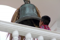 Jueves 10 de agosto del 2017. San Lorenzo Zinacatan. La comunidad de Zinacantan celebra las fiestas patronales durante los días de esta semana con ritos tradicionales y festividades religiosas que llenan la plaza de esta localidad con colores y estruendos