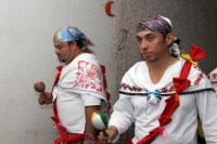 Sábado 22 de diciembre del 2012. Tuxtla Gutiérrez, Chiapas. La tradición de la Danza del Belén Zoque es realizada por esta comunidad tuxtleca durante esta noche en la colonia popular La Shanka en el Norte de la capital de Chiapas.