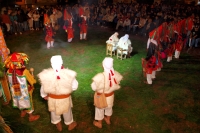 Martes 18 de octubre. Esta noche concluye la participación de indígenas en la Cumbre de Turismo.