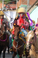 Sábado 8 de agosto del 2015. Chiapa de Corzo. Los Alférez y Naguares recorren las calles de la comunidad ribereña y culminan en recorrido en la representación de las batallas y luchas de las comunidades indígenas de la depresión central de Chiapas durante