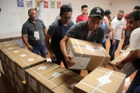 20240507. Tuxtla La papelería electoral es organizada y foliada para su distribución en las diferentes Juntas Distritales en este Proceso Electoral 2024.