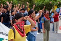 20260806. Tuxtla. Las escuelas normalistas FECSM se manifiestan en la Plaza Central de Tuxtla Gutiérrez en apoyo a la Normal Rural Mactumatza de Chiapas