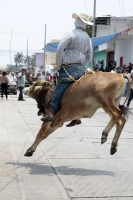 20260404. Berriozábal. La Monta y quema de los judíos este Sábado de Gloria en el Barrio El Mirador.