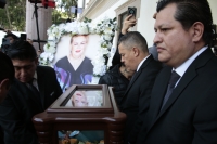 20250221. Cdmx. Las cenizas de la cantante Paquita la del Barrio inician su traslado hacia Garibaldi y a la Colonia Guerrero donde son homenajeadas por el gran público 20250221. Cdmx. Las cenizas de la cantante Paquita la del Barrio inician su traslado hacia Garibaldi y a la Colonia Guerrero donde son homenajeadas por el gran público