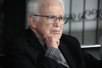 20251106. Tuxtla. La Plataforma por la Paz y los Derechos Humanos México-Unión Europea y el presidente del Centro Frayba, Raúl Vera López hablan sobre los desplazados por los conflictos de la delincuencia organizada en Chiapas