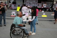20240508. Tuxtla. El grupo de Las Madres en Resistencia inicia manifestación y propone “cambiar el voto por la aparición de un hijo desaparecido” en Chiapas