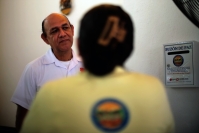 2060719. Tuxtla. Las Madres Buscadoras de Chiapas colocan un Buzón de Paz para pedir ayuda para encontrar a sus familiares en la Iglesia de Juan Bautista.