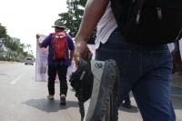20260409. Tuxtla. La Fundación Karla Velazco acompaña a familias de personas Desaparecidas esta mañana en una marcha de pies descalzos en Tuxtla Gutiérrez