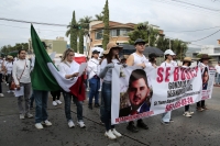 20251115. Tuxtla. La Marcha del Sombrero o Generación Z este medio día desde el parque Morelos-Bicentenario al Congreso de Chiapas.