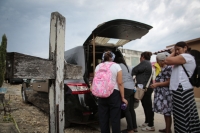 20251025. Tuxtla. José Manuel, hijo de una Madre Buscadora es llevado al panteón ejidal al oriente de la ciudad después de ser localizado en el SEMEFO de la capital de Chiapas. 20251025. Tuxtla. José Manuel, hijo de una Madre Buscadora es llevado al panteón ejidal al oriente de la ciudad después de ser localizado en el SEMEFO de la capital de Chiapas.