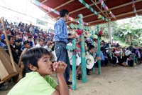 San Pedro Chenalho. 22 de diciembre. Los indígenas de la comunidad Acteal del municipio de San Pedro Chenalho, recuerdan a las victimas de la masacre de 1997 con varios actos de teatro donde participan los jóvenes sobrevivientes recordando los hechos viol